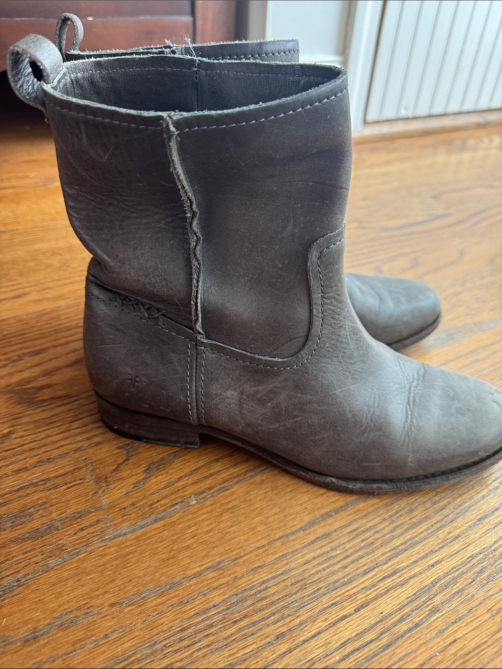 Frye Gray Leather Pull-On Chelsea Boots - Picture 4 of 5